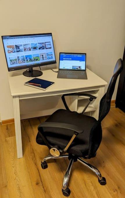 Cosy One Bedroom Flat With Free Parking & Wifi 클루지나포카 외부 사진